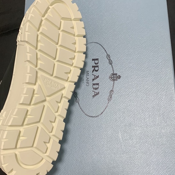 Prada Black and White Sneakers - Picture 4 of 5